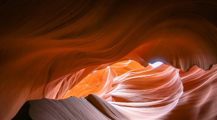 Travel To Antelope Canyon, United States