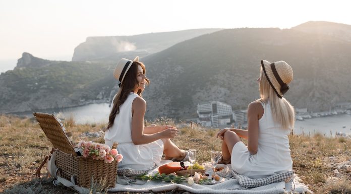 25 Best Girls’ Weekend Getaways Around the World