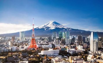 5 Ways to Visit Downtown Tokyo in the Summer