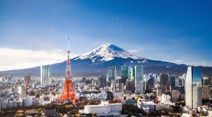 5 Ways to Visit Downtown Tokyo in the Summer