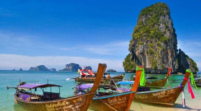 Ultimate Guide to Island Hopping in Thailand