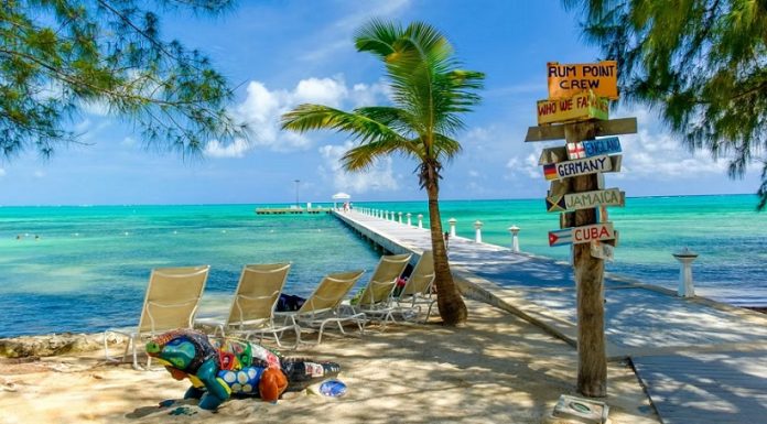 5 Must-Have Experiences on Grand Cayman Island